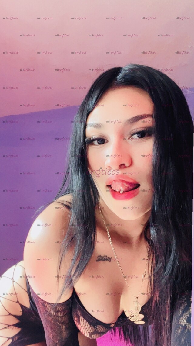 FOTOS DE HOLA MI NOMBRE ES SOFI UNA CHICA SÚPER SIMPÁTICA BONITA Y FLAQUITA PARA TI AMOR
