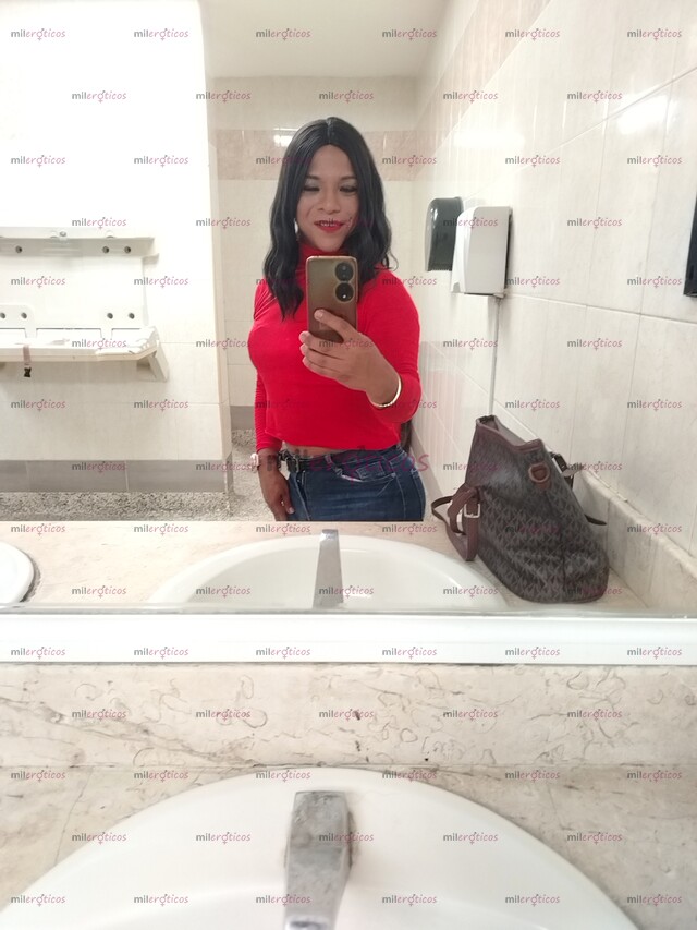FOTOS DE HOLA PAPI SOY KARLA CHICA TV ARDIENTE PARA TI PARA PASARLA RICO