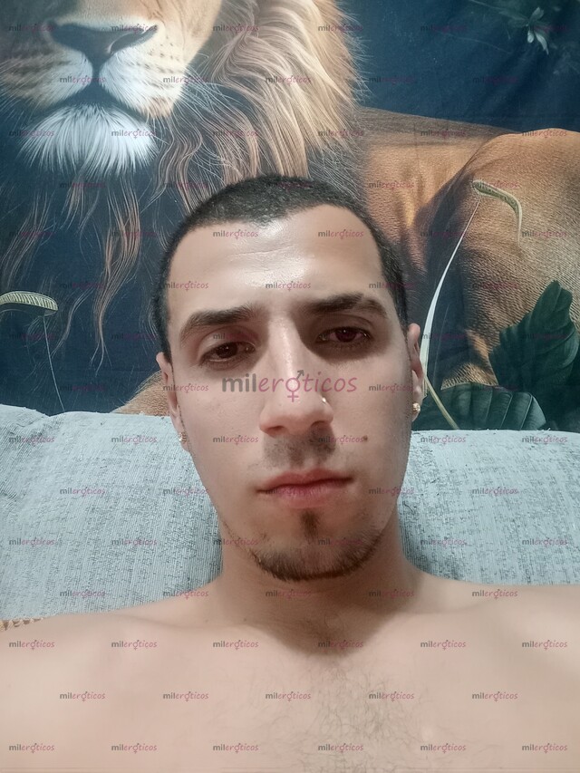 FOTOS DE CHICO COMPLACIENTE DISPUESTO A EXPLOTAR EN TUS FANTASÍAS