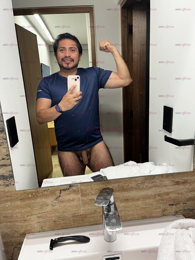 FOTOS DE EJECUTIVO VARONIL TRATO NOVIOS 24H MASAJES