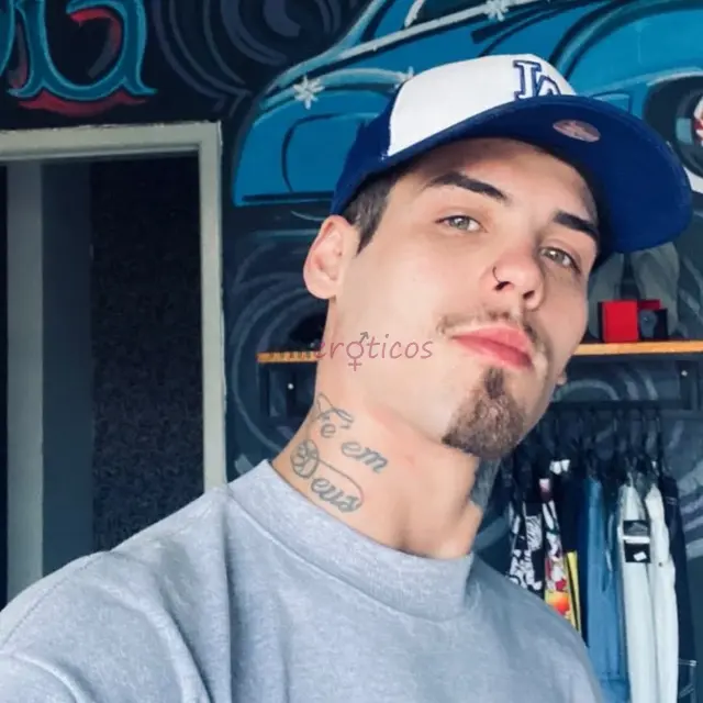 Para voce que busca uma conexao boa aqui esta a pessoa certa atendo fetiches cheiroso educado e super simpaticodou o meu maximo para te satisfazer tbm...