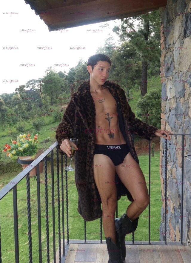 FOTOS DE JOVEN EXCLUSIVO SOLO PARA SOLVENTES DE BUEN GUSTO