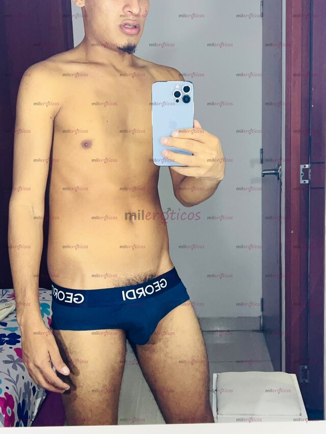 FOTOS DE FLACO VERGA GRANDE Y GRUESA 100% ACTIVO DISPONIBLE POR POCOS DÍAS .