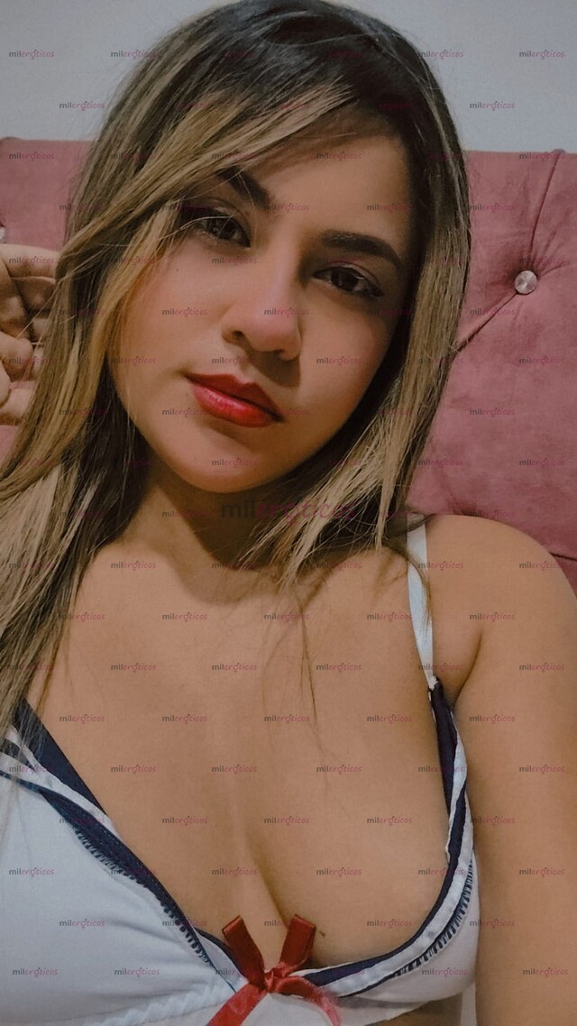 FOTOS DE MIS AMORES LLEGO A TU CUIDAD LINDA SCORT BAJITA TIERNA Y JOVENSITA BIEN APRETADA