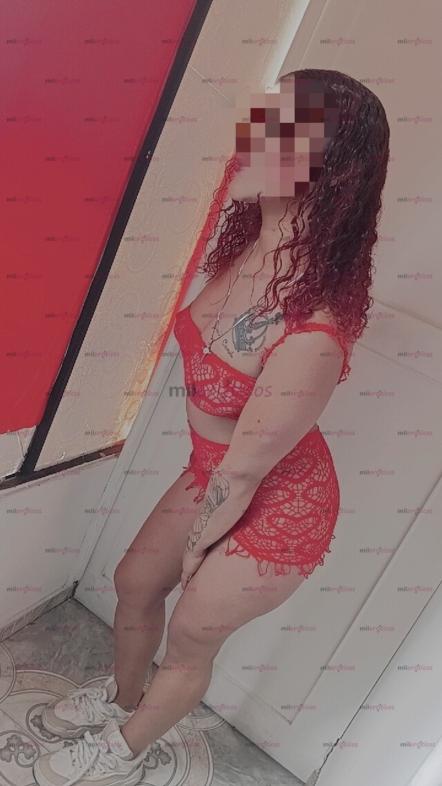 FOTOS DE HOLA AMOR MUCHO GUSTO SOY MELANY UNA LINDA CRESPITA VEN Y CONÓCEME
