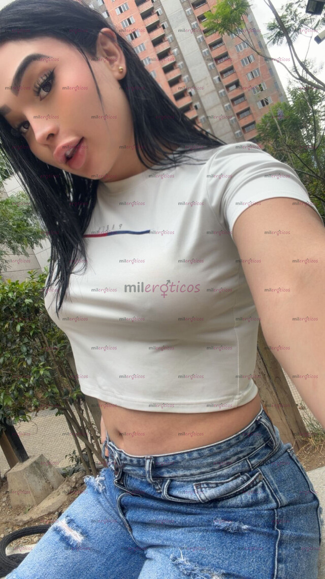 FOTOS DE NIÑA FEMENINA COMPLACIENTE ESTOY AQUÍ PARA DARTE MUCHO PLACER CONTÁCTAME