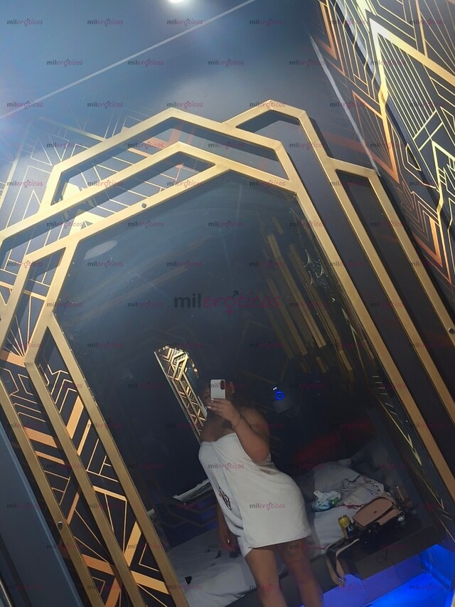 FOTOS DE 20 CM LECHERA HOT ACTIVA PASIVA MORBOSA EXPERTA SASIANDO PASIVOS TRAGONES