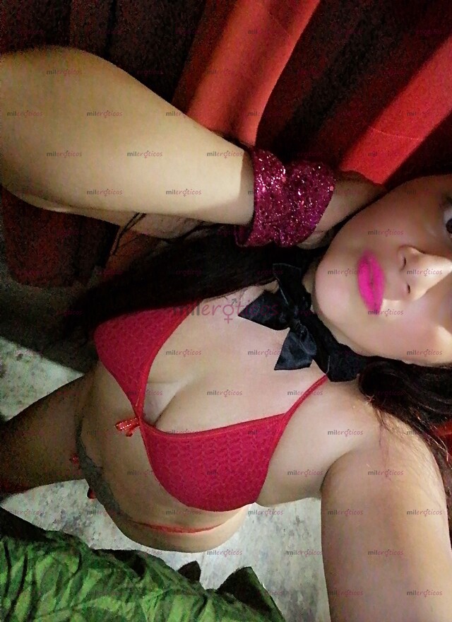 FOTOS DE CRISTAL ARECHITA, SUMISA, CALIENTE, CHUPONA, COMPLACIENTE