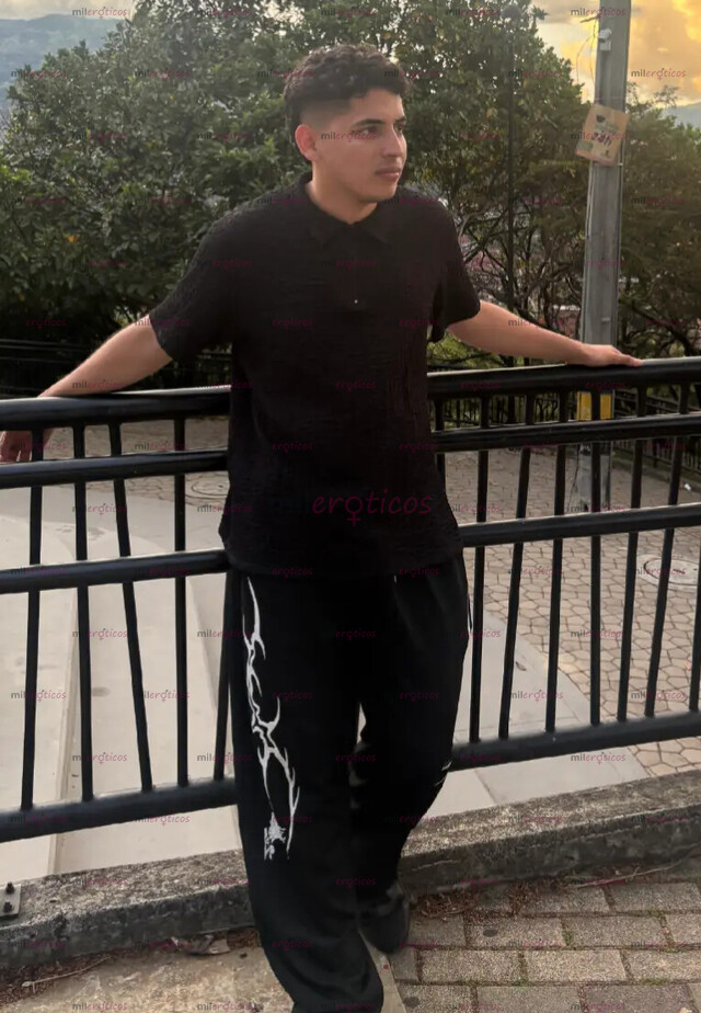 FOTOS DE TU ESCORT DE CONFIANZA, 24 AÑOS, COSTEÑO, HOMBRE DE COMPAÑIA.