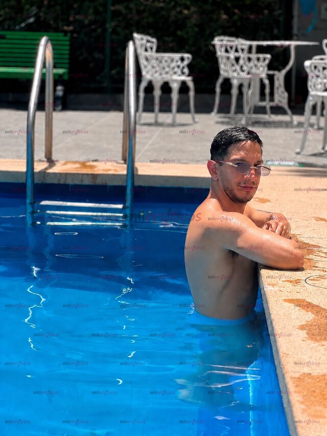 FOTOS DE CHICO EDUCADO, BUEN CUERPO, COMPLACIENTE Y ARRECHO