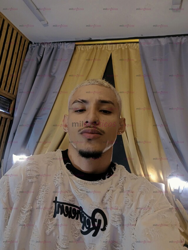 FOTOS DE SOY UN CHICO DE 24 AÑOS, UTILIZÓ ESA PÁGINA PARA GENERAR INGRESOS Y SOBREVIVIR E