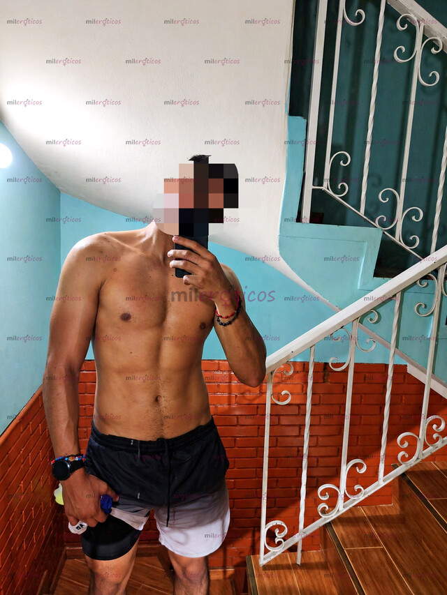 FOTOS DE JOVEN ATLETICO PARA COMPLACERTE SOLO ATIENDO MUJERES CHICO DISPUESTO A COMCERTE