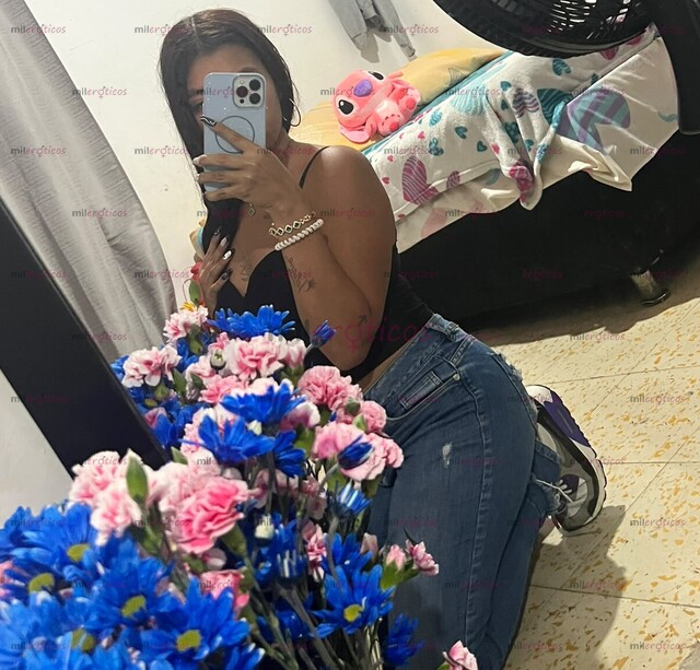 FOTOS DE HOLA AMOR MI NOMBRE ES ABBY TENGO 19 AÑOS ESTOY DEVUELTA EN CALI