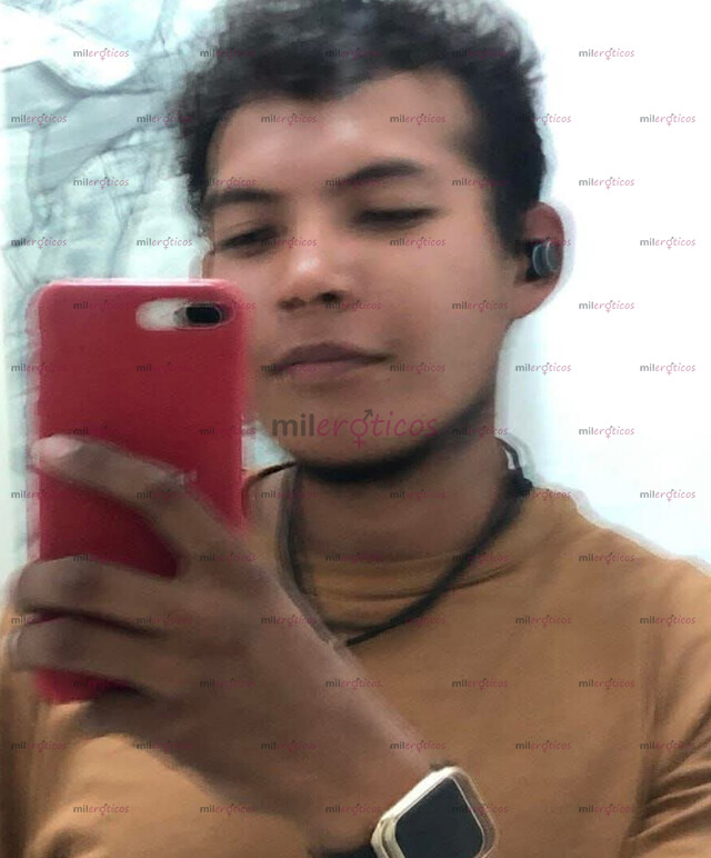 FOTOS DE MUCHACHON NATIVO BUSCANDO ALGO DE APOYO ECONÓMICO