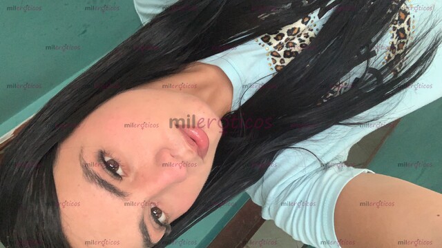 FOTOS DE MI NOMBRE ES BRIANYS MICHEL SOY UNA NENA TRANS TENGO 18 AÑOS