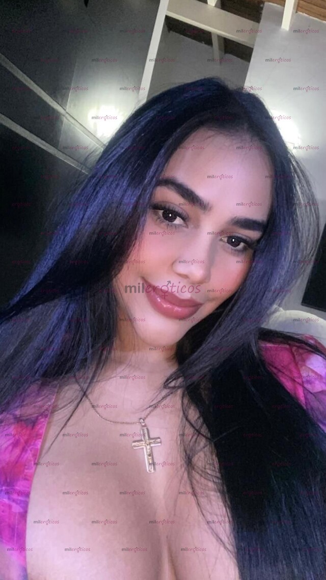 FOTOS DE HOLA MI AMORES SOY RENATA TU HERMOSA MORENA EN CANCÚN