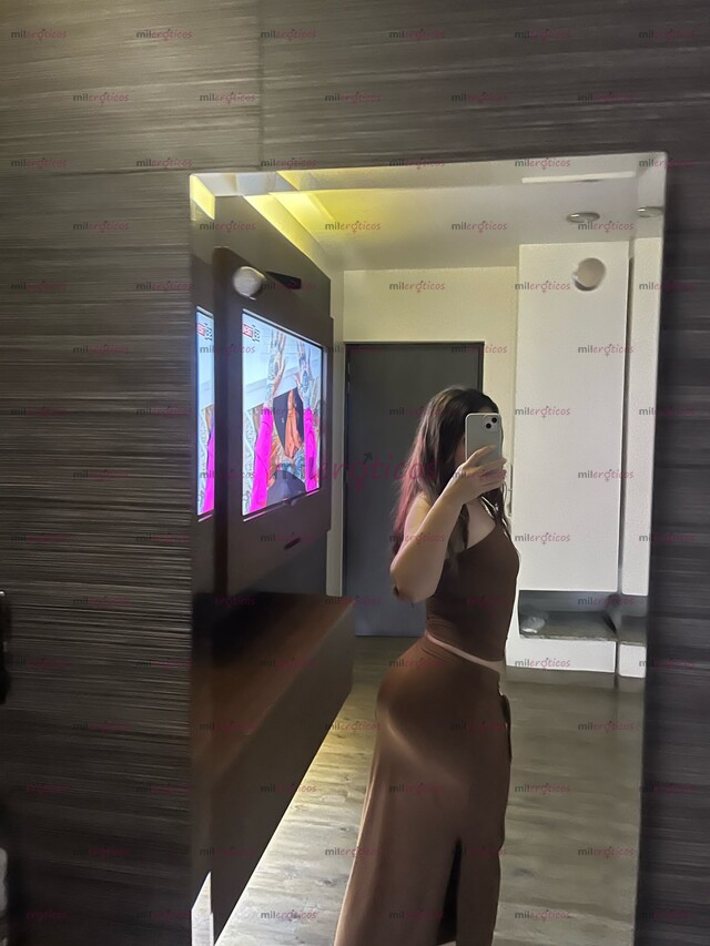 FOTOS DE LISTA PARA DARTE EL MEJOR SERVICIO,LA MEJOR COMPAÑÍA