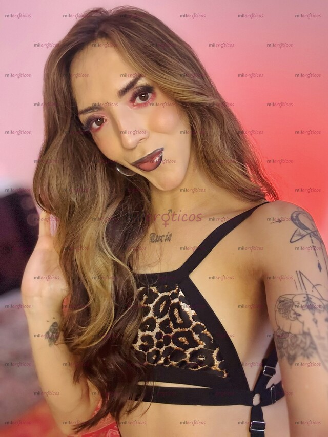 FOTOS DE EXPERTA EN PRINCIPIANTES, FEMENINA, EDUCADA, CABELLO Y CUERPO NATURAL DISPONIBLE