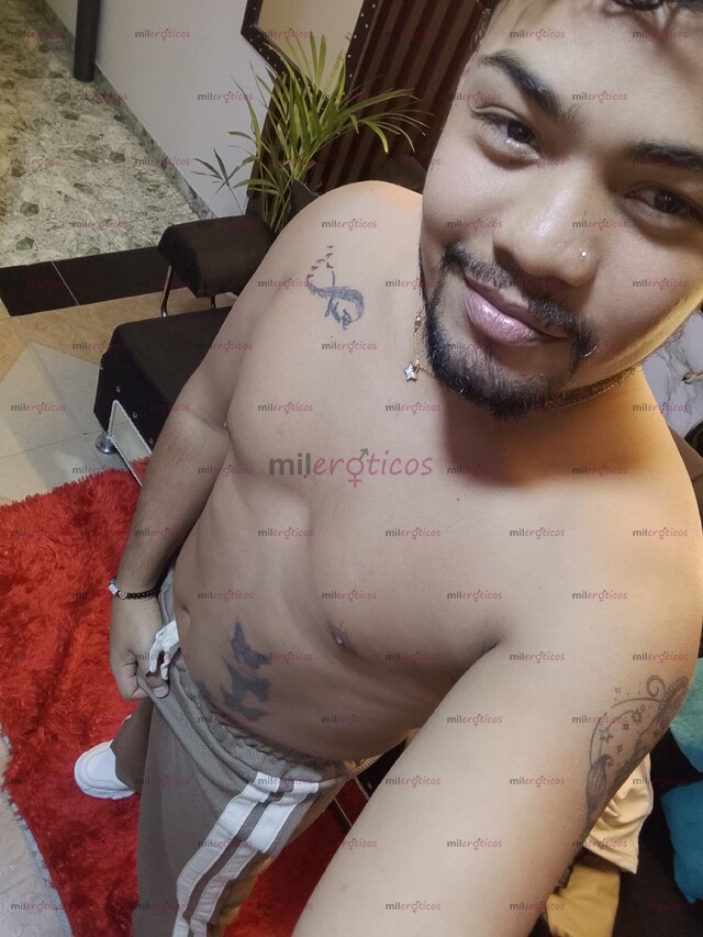 FOTOS DE CHICO VERSÁTIL DISPUESTO A CUMPLIR TUS MAYORES FANTASÍA