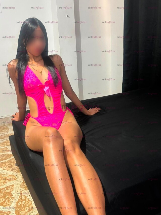 FOTOS DE DAYANA MODELITO FLACA, SEXY TALLA XS Y NALGONA 20 AÑOS