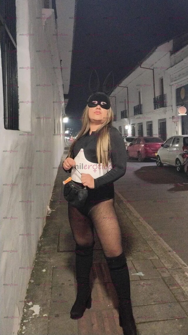 FOTOS DE UNIVERSITARIA FOGOSA DESCOMPLICADA COMPLACIENTE