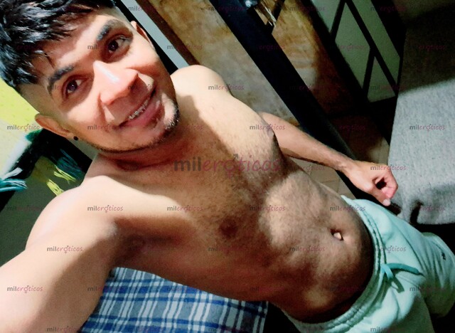 FOTOS DE SUBA JOVEN VERGON 22CM SOLO PARA TI NO DUDES EN ESCRIBIRME