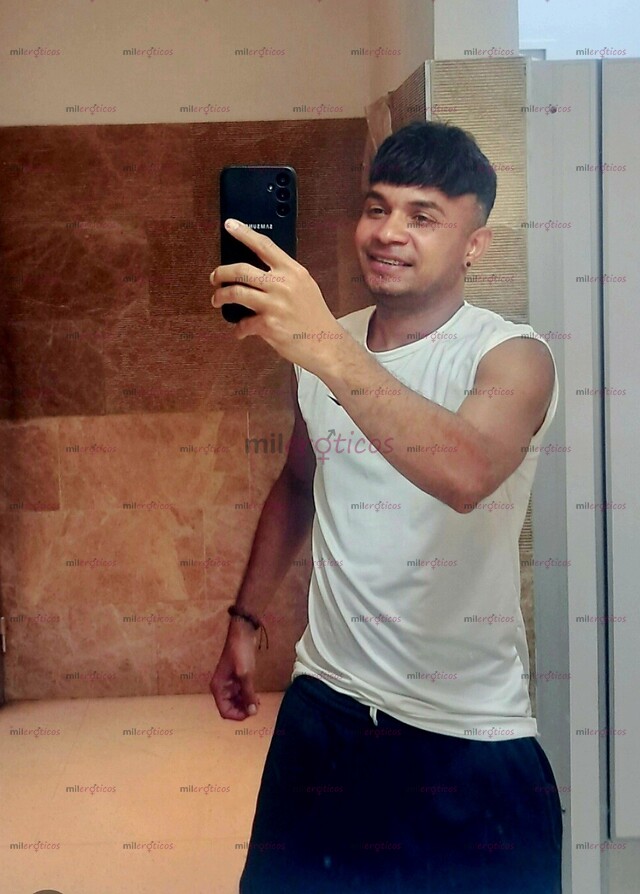 FOTOS DE SUBA JOVEN VERGON 22CM SOLO PARA TI NO DUDES EN ESCRIBIRME