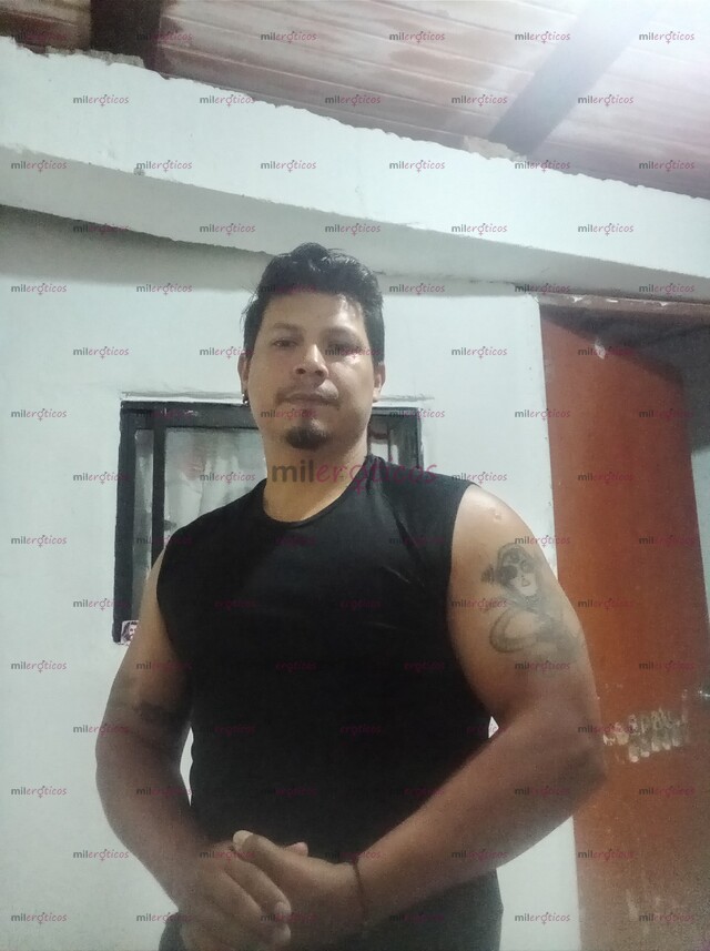 FOTOS DE DEPORTISTA LLEGADO DE CHILE MASAJES EROTICOS.