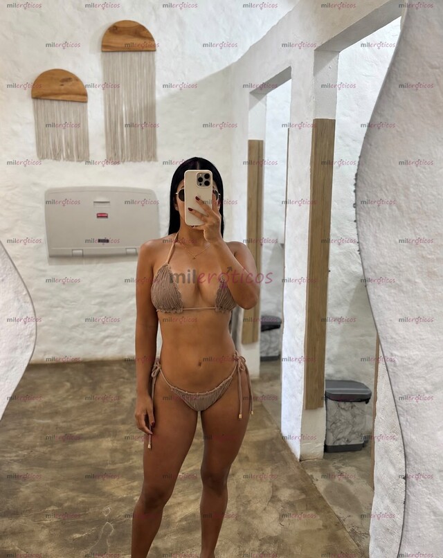 FOTOS DE DISPONIBLE ISA MODELO VIP DIVINA Y ARRECHA PARA COMPLACERTE AL MÁXIMO