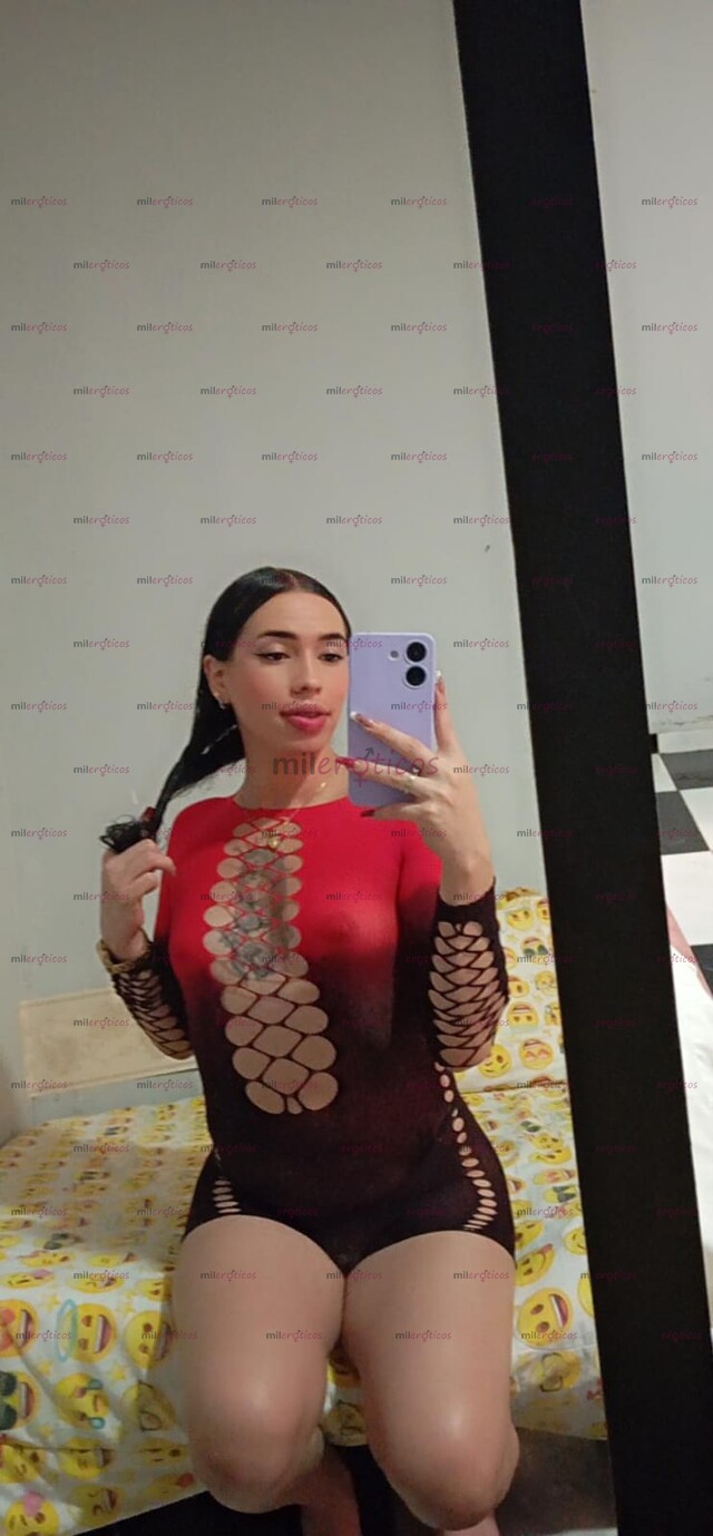 FOTOS DE DE IMPACTO HERMOSA NIÑA TRANS DELICADA CALIENTE & FEMENINA CON APTO PRIVADO.