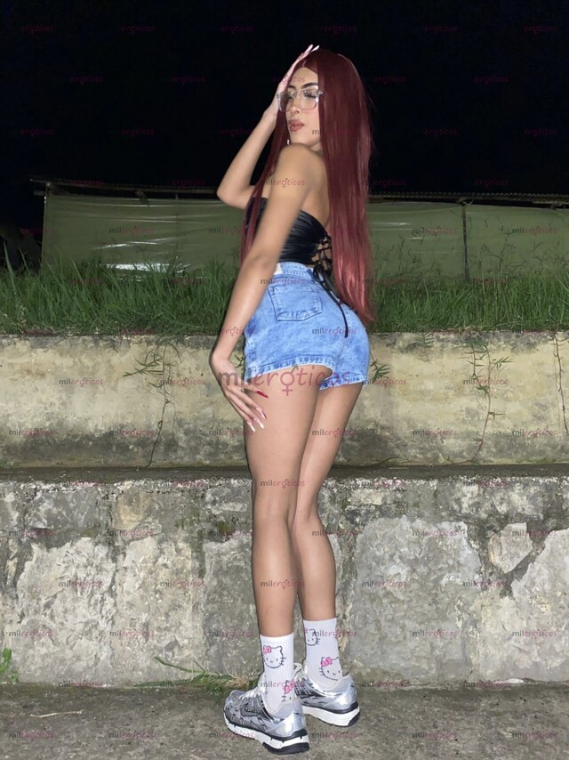 FOTOS DE FLAQUITA MORENA SEXY FEMENINA CON UN CULITO RICO APRETADO