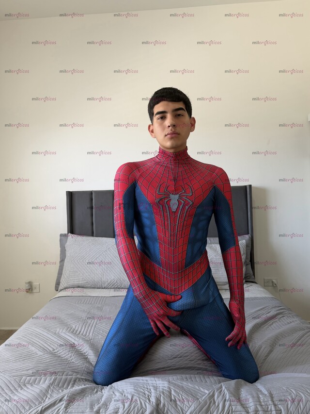 FOTOS DE SPIDERBOY, VEN Y TRÁGATE TODO MI VERGON, DISPONIBLE CON LUGAR