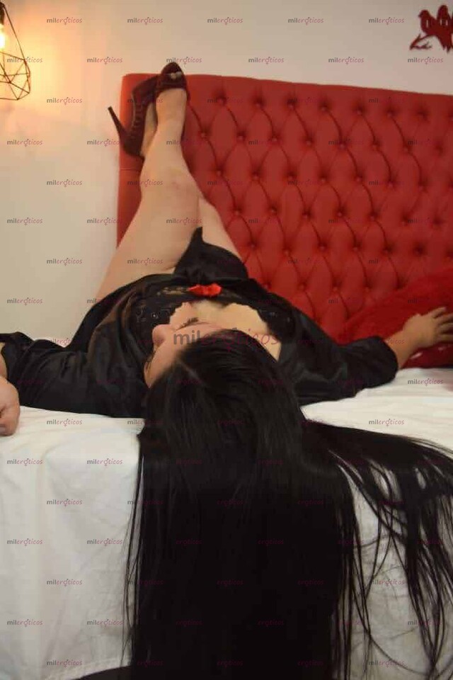 FOTOS DE PAISITA CURVILÍNEA RICO ORAL GARGANTA PROFUNDA