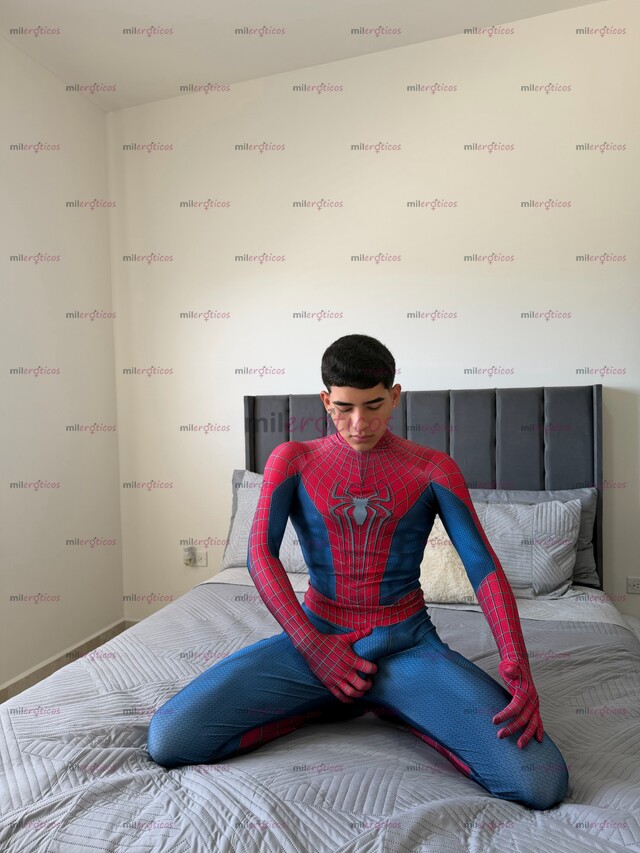 FOTOS DE SPIDERBOY, VEN Y TRÁGATE TODO MI VERGON, DISPONIBLE CON LUGAR