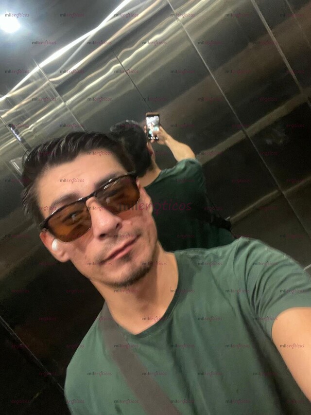 FOTOS DE PURA LUMBRE DE HOMBRE, LA TENTACIÓN ANDANDO QUE PRENDE EL DESEO Y ENCIENDE CADA