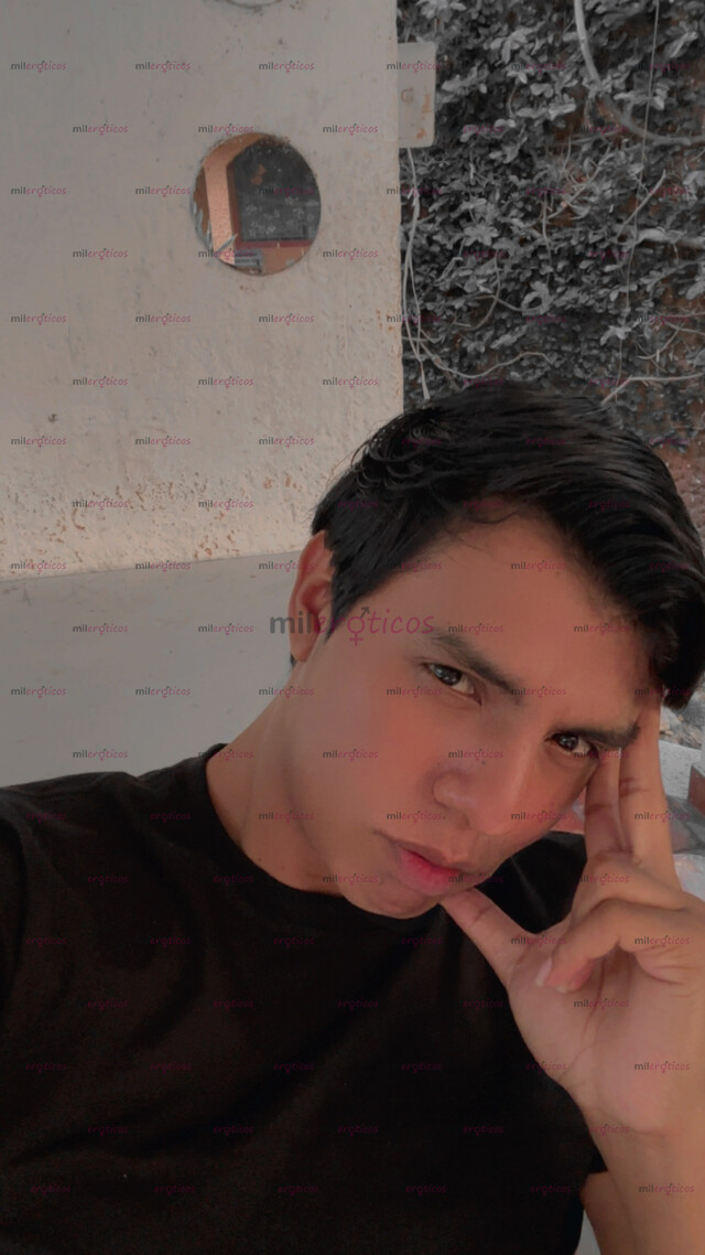 FOTOS DE FEMBOY RESERVADO Y DISPONIBLE PARA TI PAPI.