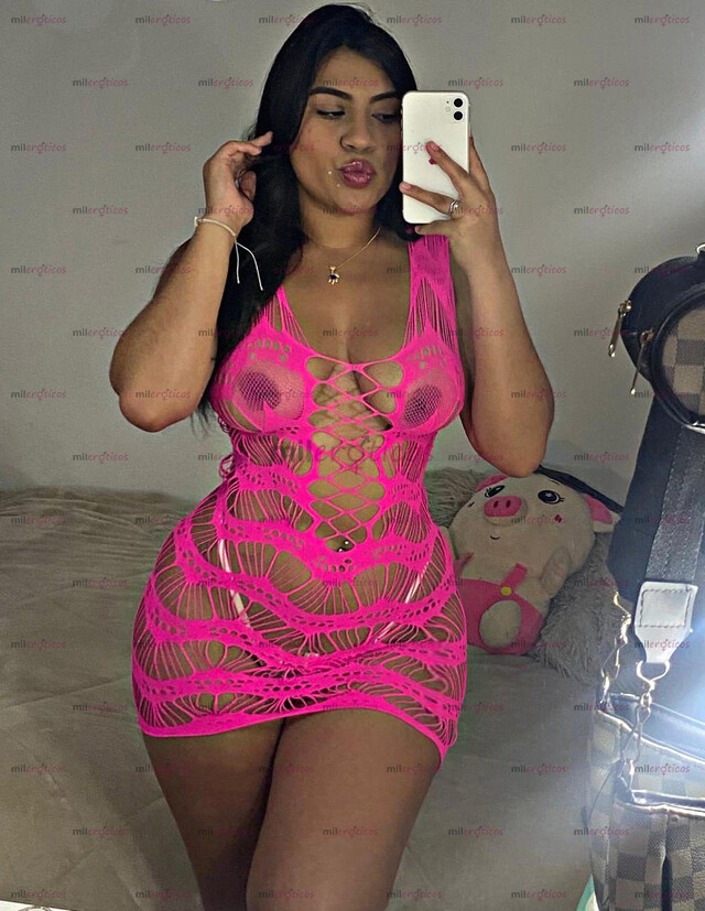 FOTOS DE PELI NEGRA CULONA MORENA CON LINDAS CURVAS , MOJADITA Y CON GANAS DE TENER SEXO
