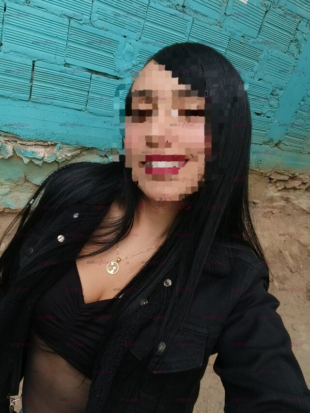 FOTOS DE HOLA MIS AMORES ESTOY DISPONIBLE PARA COMPLACERTE