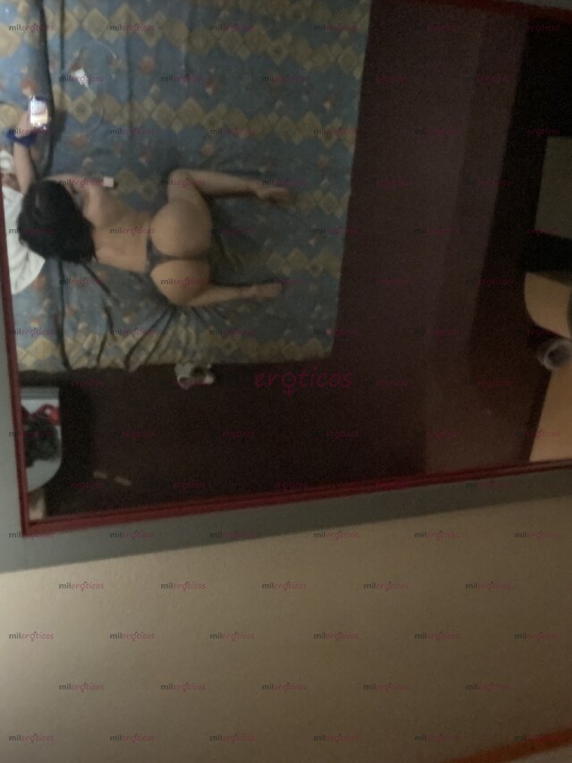 FOTOS DE SOY ARIANA AZARI UNÁ NENA CON UN RICO CULO Y UN CARAMELO DE 17 CM