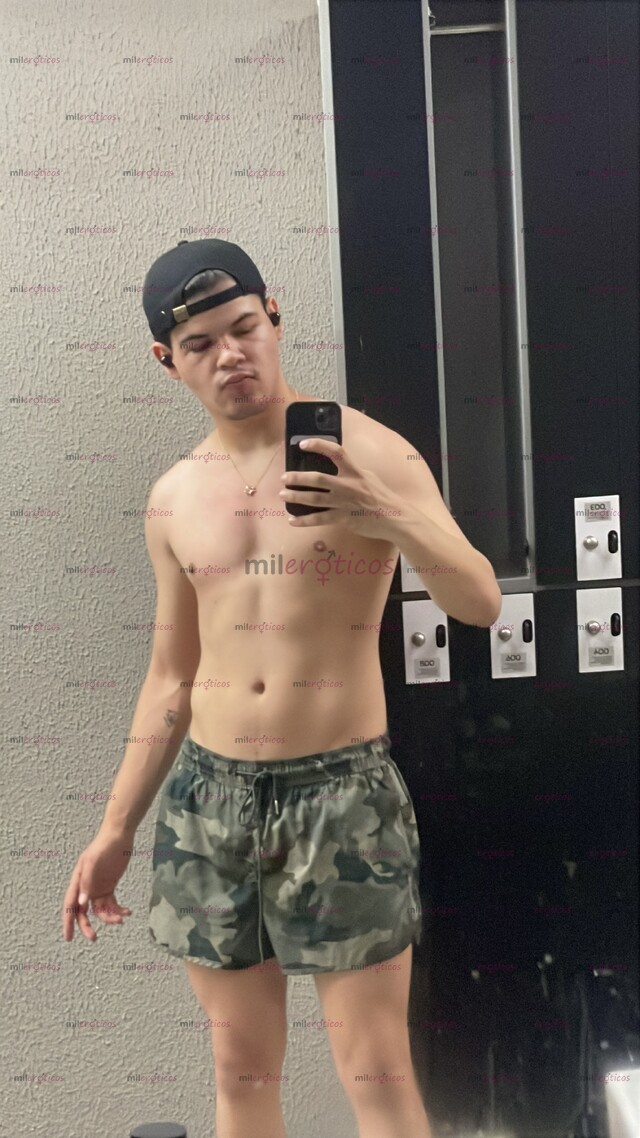 FOTOS DE EXTRANJERO CALIENTE Y MORBOSO TU MEJOR FANTASÍA