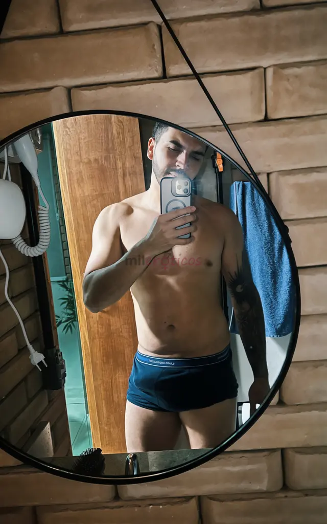 Curta temporada na cidade 1 80 m 82 kgcorpo definido e presenca marcantesafado forte pegada firmebem cuidado cheiroso e discretoatendimento discreto i...