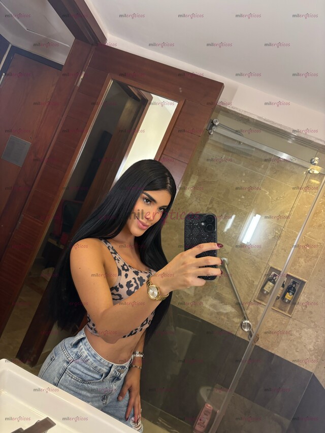 FOTOS DE PELINEGRA LINDA, FEMENINA, CALIENTE LISTA PARA COGERTE CON MIS 18 CM DE VERGA