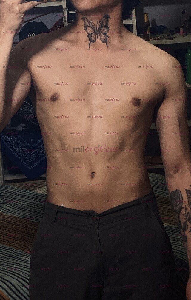 FOTOS DE CHICO DISCRETO, JOVEN, MASCULINO, LIMPIO
