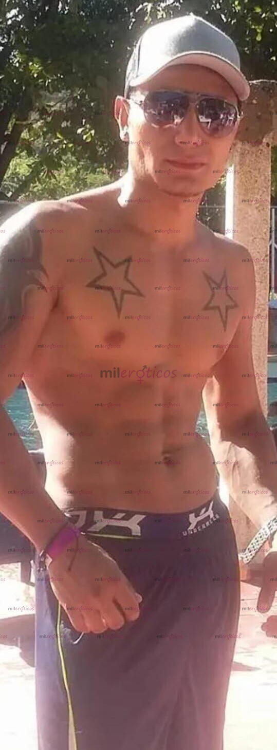 FOTOS DE MACHO DOMINANTE SEXY MUSCULOSO TATUADO Y CON VERGON DISPONIBLE PA DARTE RICO