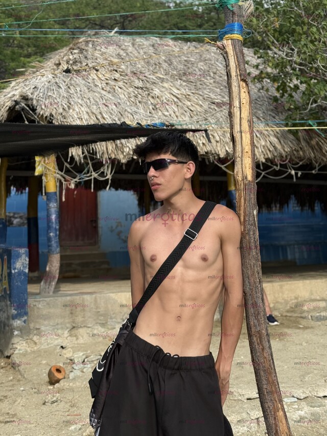 FOTOS DE JOVEN ARRECHO RESERVADO ATLÉTICO DOMINANTE