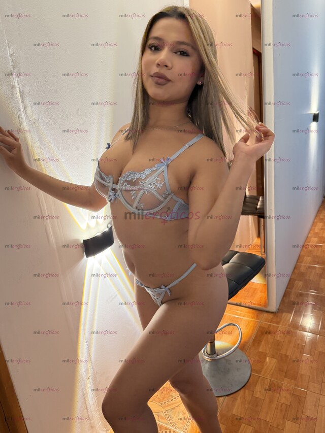 FOTOS DE ELITE SCORT 19 AÑOS VICTORIA TÚ CHICA IDEAL EL MEJOR POLVO