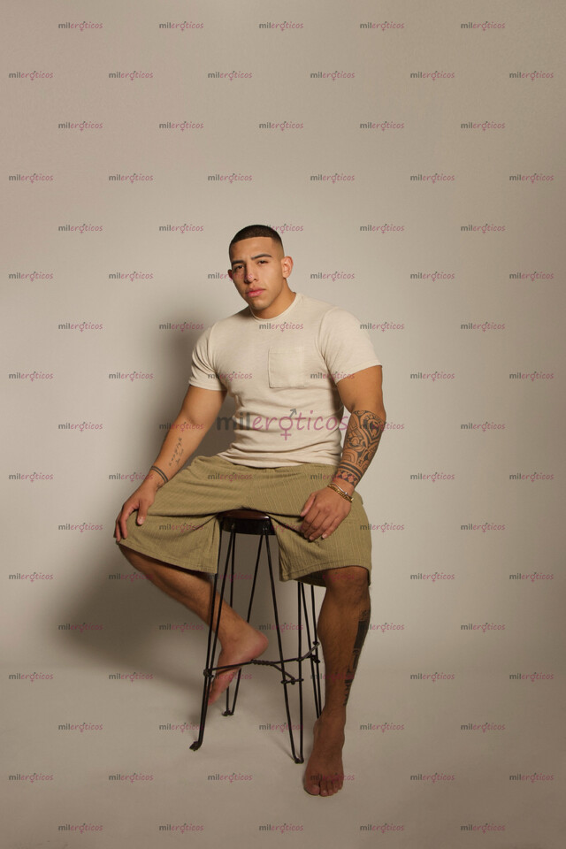 FOTOS DE MACHO ACTIVO DOMINANTE Y COMPLACIENTE DISPONIBLE 24 7.