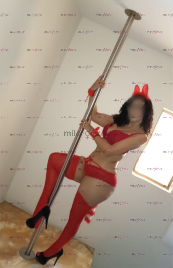 FOTOS DE YULIANA VENEZOLA MASAJE NURU CON MAMADA AL NATURAL