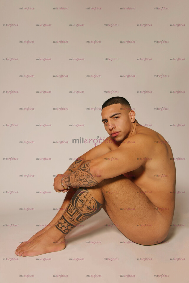 FOTOS DE MACHO ACTIVO DOMINANTE Y COMPLACIENTE DISPONIBLE 24 7.