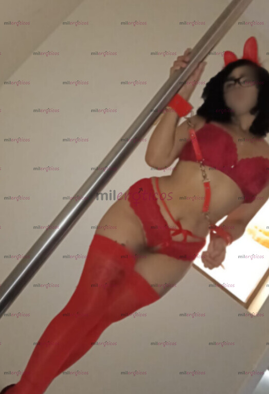 FOTOS DE YULIANA VENEZOLA MASAJE NURU CON MAMADA AL NATURAL